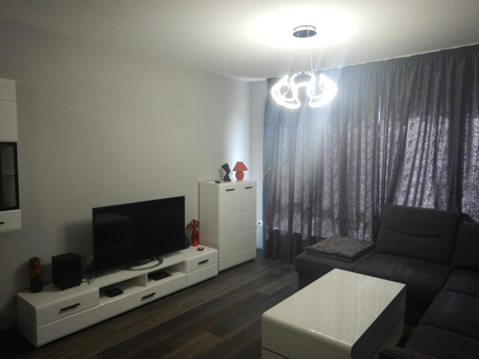 Sunshine Terrace Apartment พลอฟดิฟ ภายนอก รูปภาพ
